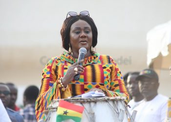 Drinking bars remains closed