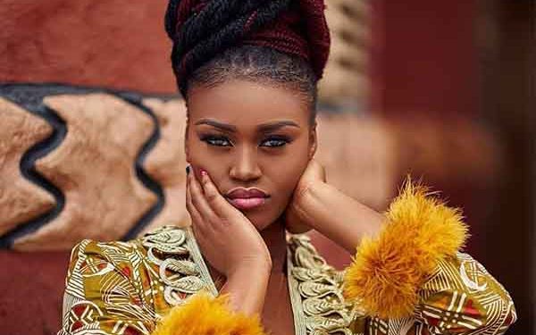 Queen eShun