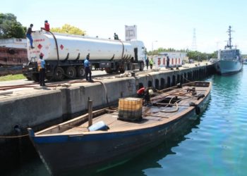 Six illegal bunkering boats arrested in Takoradi