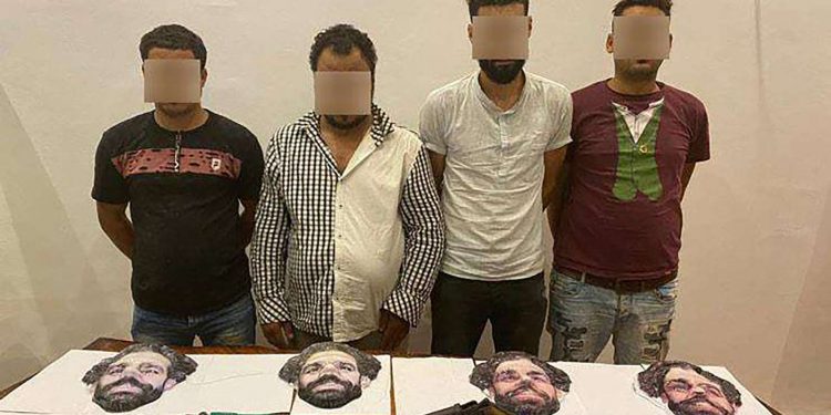 mohamed-salah-mask-gang