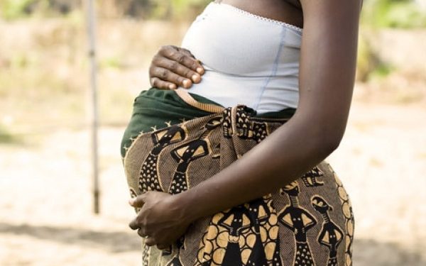 handle Teenage Pregnancies with Maturity