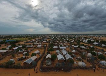 Kenya orders closure of two refugee camps, gives ultimatum to UN agency