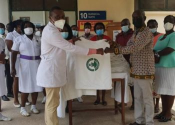 Cape Coast Teaching Hospital receives a donation from a family