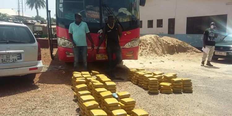 A bus carrying over 250 kilograms of Indian hemp is stopped by police