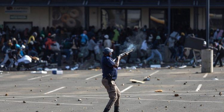 South Africa riots: Looting and shooting in Durban
