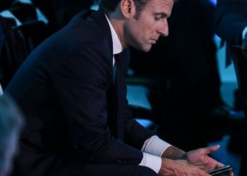 Pegasus spyware: French President Macron changes phone after hack reports