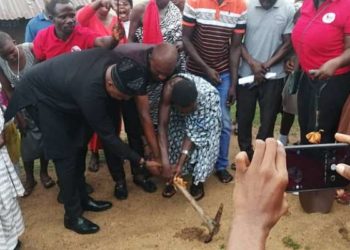 MP for Cape North supports the establishment of an ICT center at Essuekyir Primary School