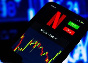 Former Netflix staffers charged for making $3m from insider trading