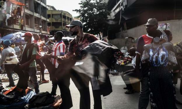 Nigerian city bans beggars and hawkers