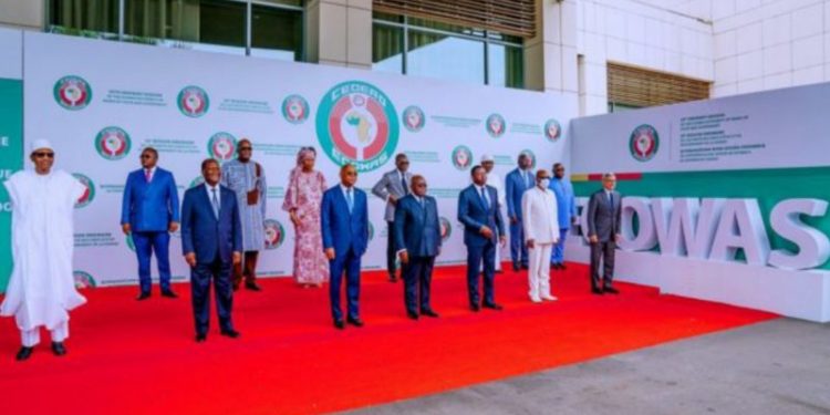 ECOWAS suspends Guinea and demands Alpha Condé's immediate release