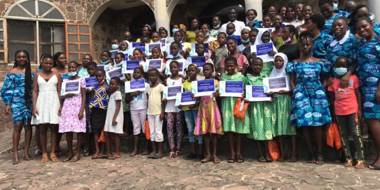43-girls-from-elmina-equipped-with-basic-ict-skills