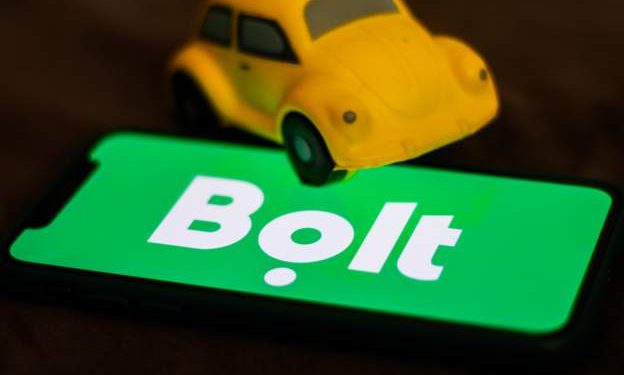 Kenyans complain over cost of women-only taxi ride