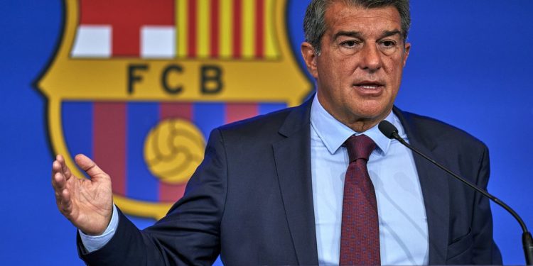 Joan Laporta confirms talks with Ronald Koeman over new Barcelona contract
