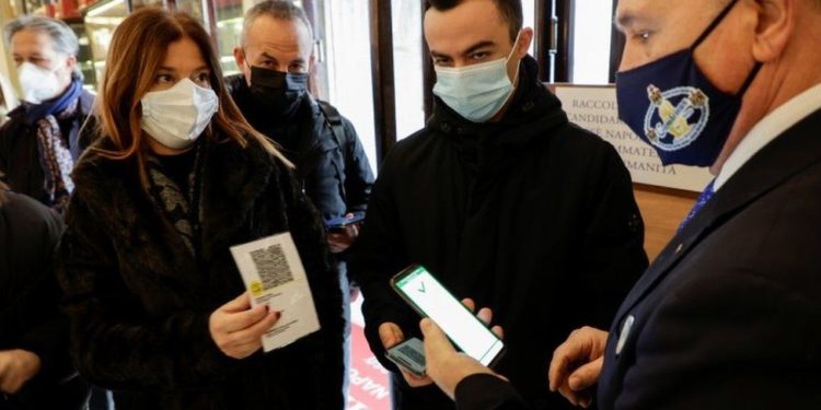 Covid-19: Italy tightens restrictions for unvaccinated