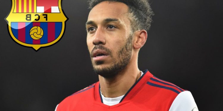 Barcelona interested in Pierre-Emerick Aubameyang