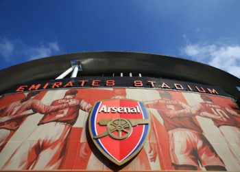 Several Arsenal staff members test positive for coronavirus
