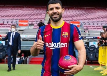 Sergio Aguero announces retirement from football
