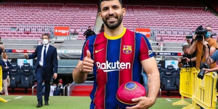 Sergio Aguero announces retirement from football