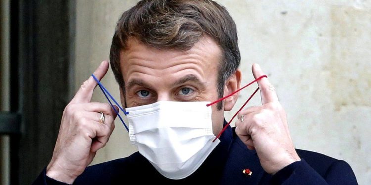 Covid: French uproar as Macron vows to 'piss off' unvaccinated