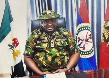 Fake general arrested over Buhari signature forgery