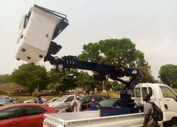 UCC Mgt procures area bucket to help maintain street lights on campus