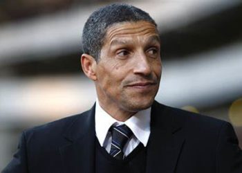 ‘Ghana’s next coach’ Chris Hughton holds talks with Hudson-Odoi’s father in Accra