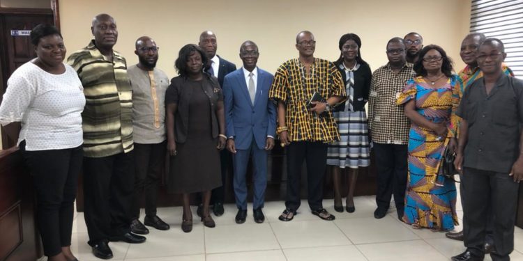 Central Regional Chamber of commerce pays courtesy call on management of UCC