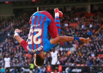 Aubameyang Barcelona hat-trick has social media buzzing