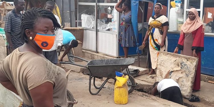 1st cleanup exercise to commemorate Independence Day celebration underway in the cape coast metropolis