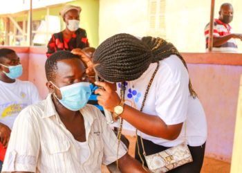 UCC: Dept. of Optometry with World Eye Foundation and Finn Juncker embarks on Community Outreach