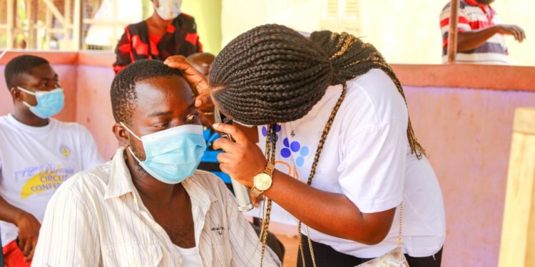 UCC: Dept. of Optometry with World Eye Foundation and Finn Juncker embarks on Community Outreach  