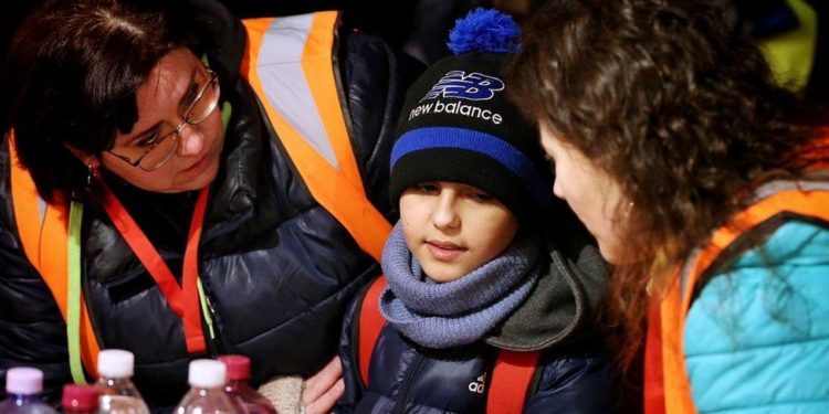 Ukraine war: Boy of 11 flees to safety in Slovakia by himself