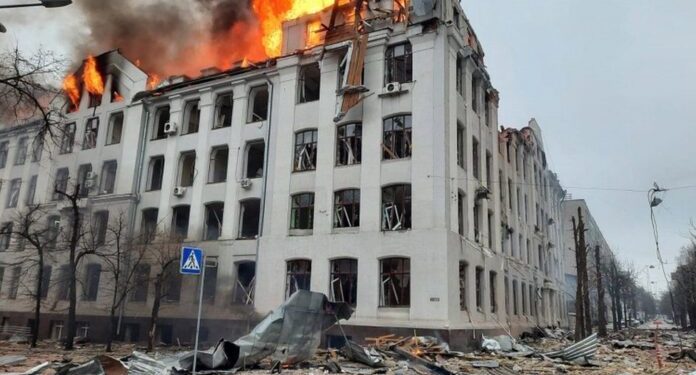 Ukraine: Russia faces war crimes investigation