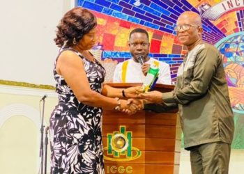 icgc-grace-temple-awards-atl-fm-for-dedicated-service