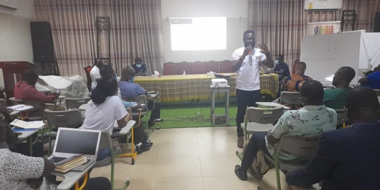 C/R: Mathematics Teachers trained in New Teaching Skills