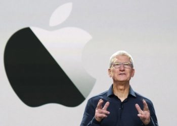 Apple loses position as most valuable firm amid tech sell-off