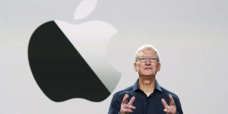 Apple loses position as most valuable firm amid tech sell-off