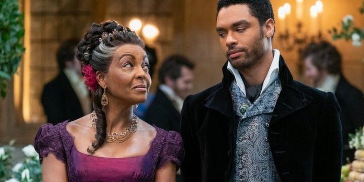 Netflix cuts 300 more jobs after subscriptions fall