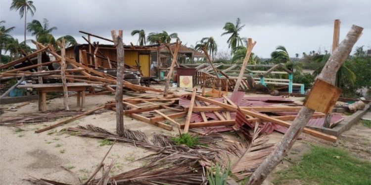 Hurricane Agatha: 11 dead and dozens missing in Mexico