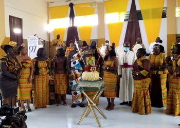 Students urged never to give up on their quest for educational excellence