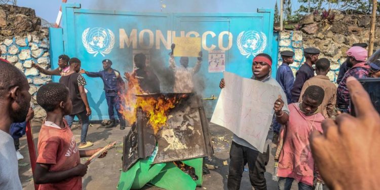DR Congo protests: Anti-UN anger rages amid war crime warning