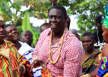 Paramount Queen mother of Asebu Kingdom cuts sod for the construction of School of Entrepreneurship