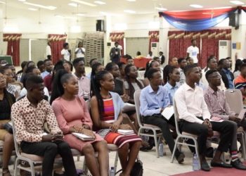 ucc-holds-entrepreneurial-symposium-for-students-on-the-financial-support-service