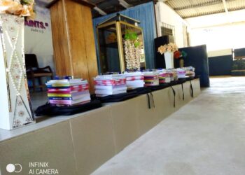 Deeper Life Bible Church donates to brilliant but needy students in Cape Coast