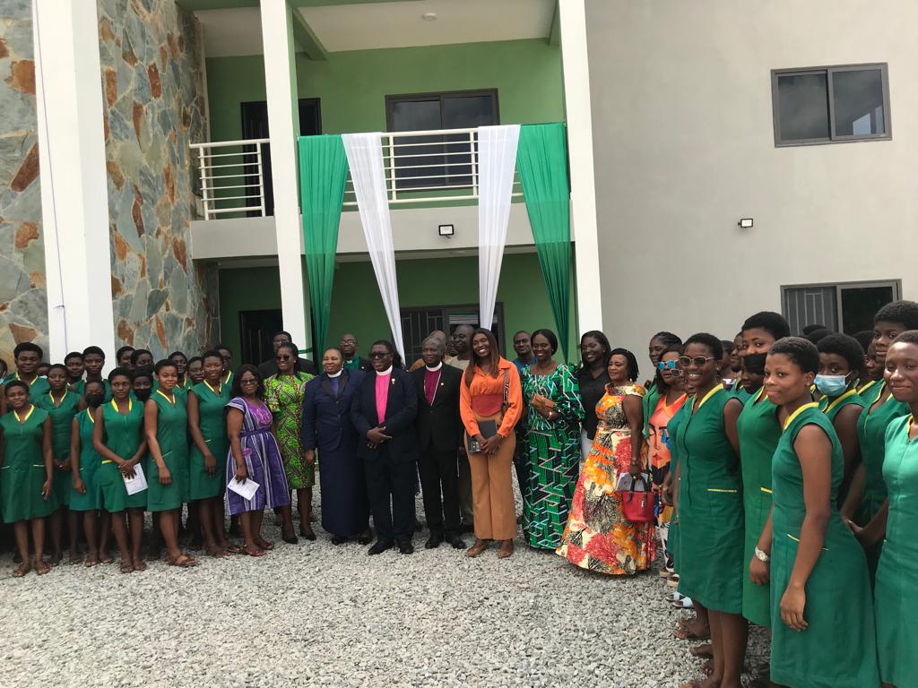 CEO of Tobinco Pharmaceuticals and wife builds teachers’ flat for Wey Gey Hey in Cape Coast