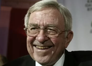 Constantine II, last king of Greece dies at 82