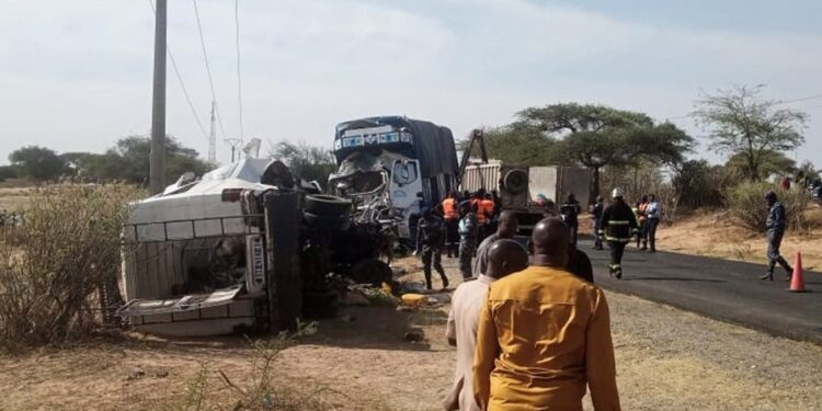 Senegal bus crash kills 19 - second deadly accident in month