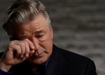 Alec Baldwin to be charged with involuntary manslaughter over Rust shooting