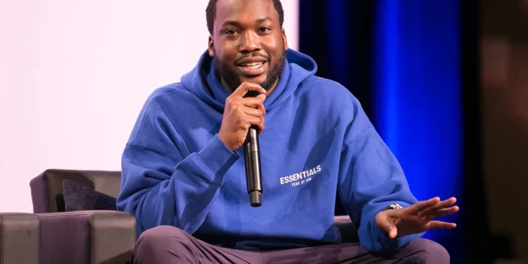 Jubilee House Video Saga: Meek Mill apologizes for shooting video