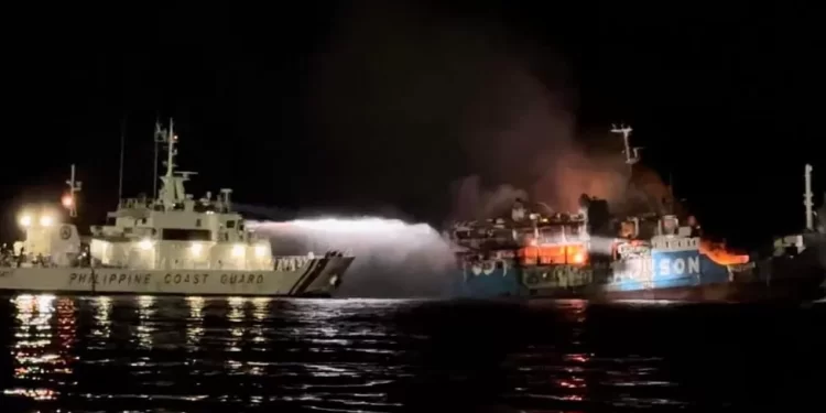 Dozens killed in blaze on Philippines ferry